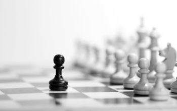 5 SURPRISING BENEFITS OF PLAYING CHESS